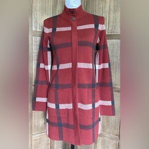 NWT. Tahari Rust/Brown/Cream sweater/dress/jacket.